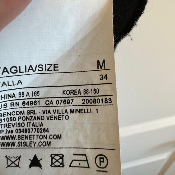 Benetton asymmetrical Silk sleeveless top - Picture 6 of 7